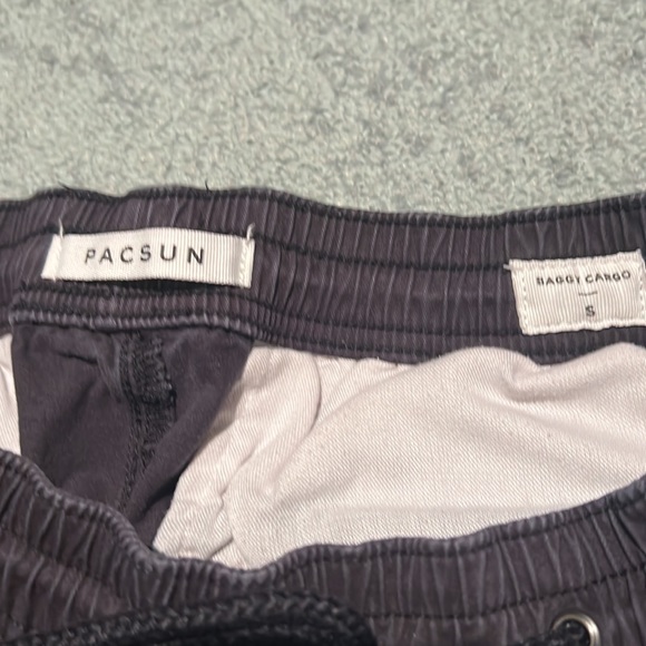 PacSun Cargo Pants - Size Small - Picture 3 of 3